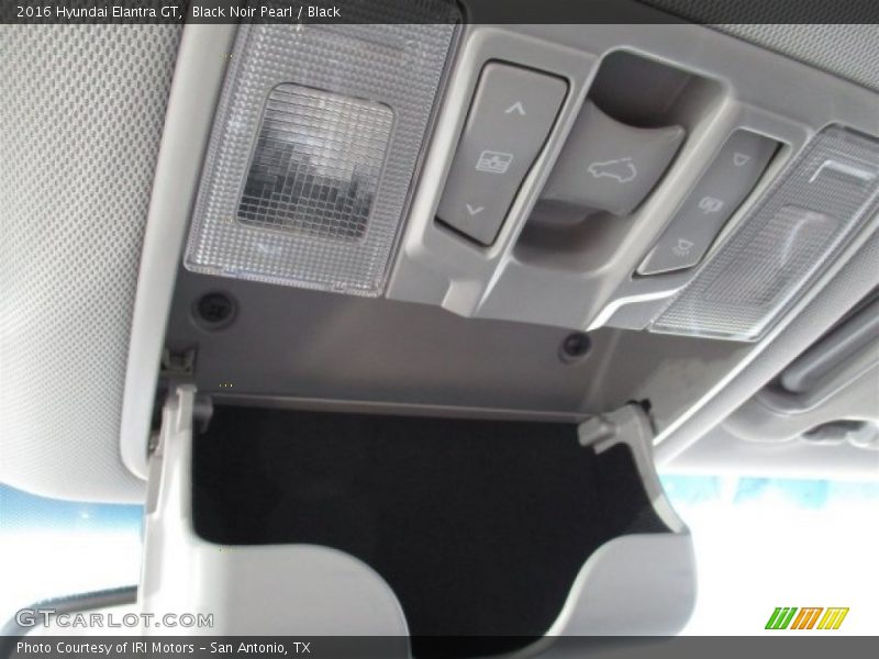 Black Noir Pearl / Black 2016 Hyundai Elantra GT