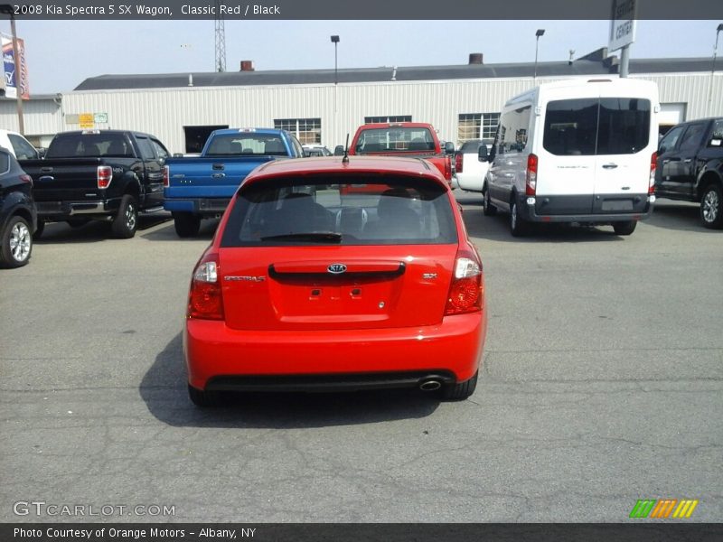 Classic Red / Black 2008 Kia Spectra 5 SX Wagon