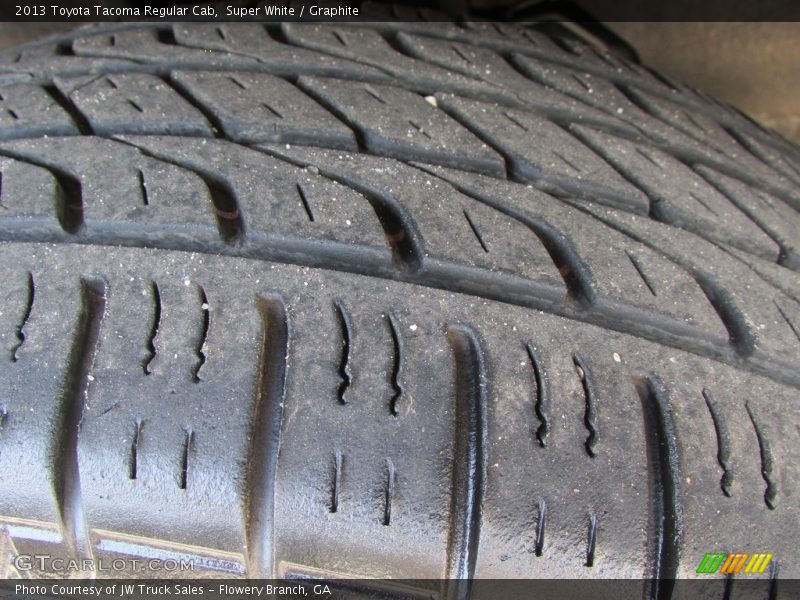 Super White / Graphite 2013 Toyota Tacoma Regular Cab