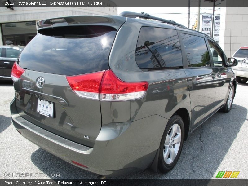 Cypress Green Pearl / Bisque 2013 Toyota Sienna LE