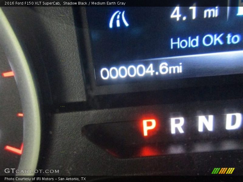 Shadow Black / Medium Earth Gray 2016 Ford F150 XLT SuperCab