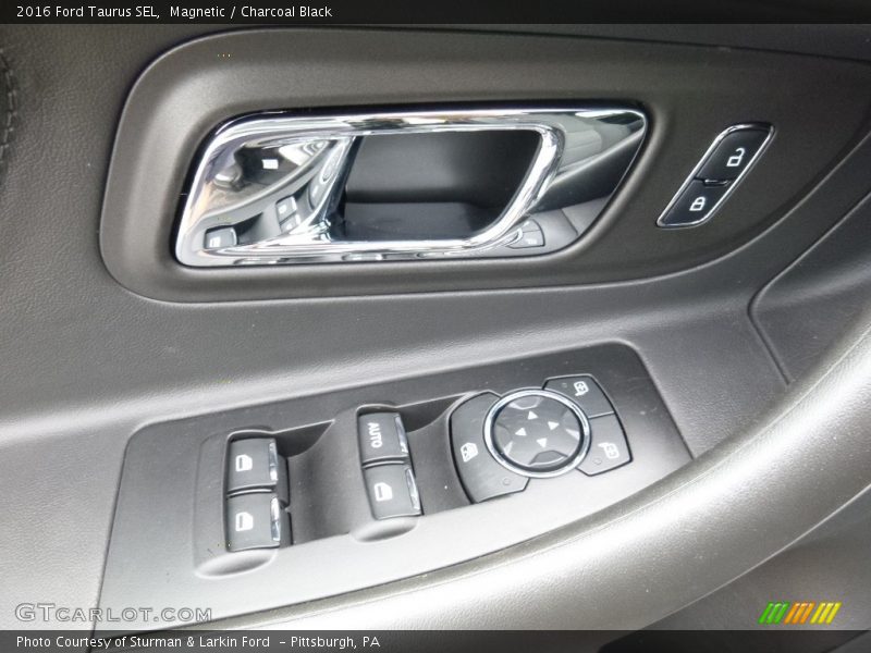 Magnetic / Charcoal Black 2016 Ford Taurus SEL
