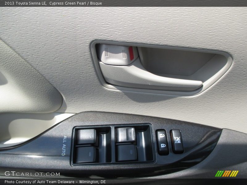 Cypress Green Pearl / Bisque 2013 Toyota Sienna LE