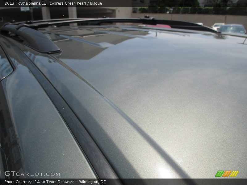 Cypress Green Pearl / Bisque 2013 Toyota Sienna LE