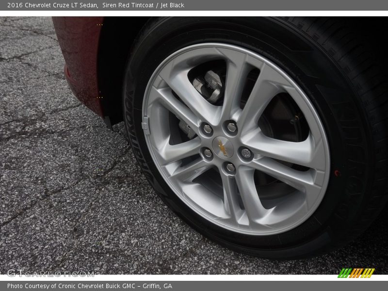 Siren Red Tintcoat / Jet Black 2016 Chevrolet Cruze LT Sedan