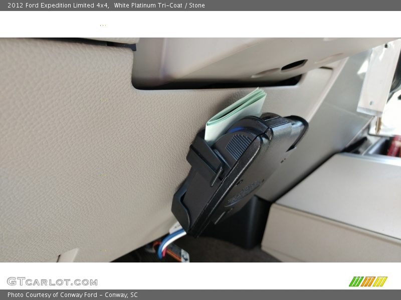 White Platinum Tri-Coat / Stone 2012 Ford Expedition Limited 4x4