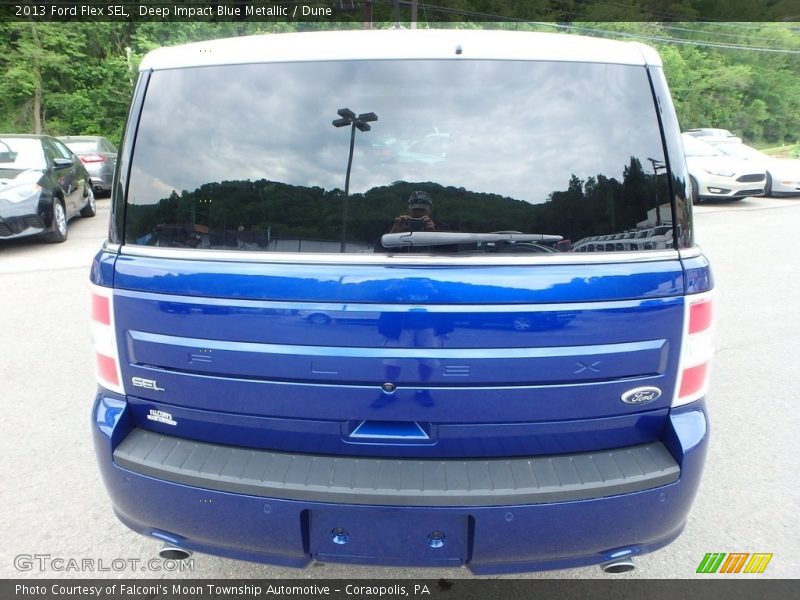 Deep Impact Blue Metallic / Dune 2013 Ford Flex SEL