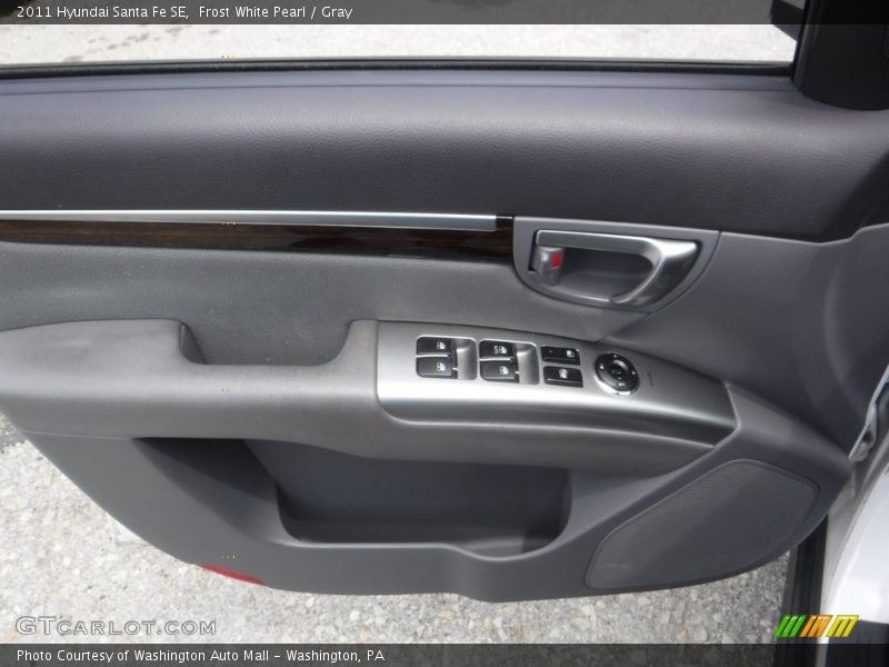 Frost White Pearl / Gray 2011 Hyundai Santa Fe SE