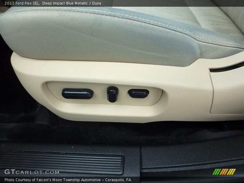 Deep Impact Blue Metallic / Dune 2013 Ford Flex SEL