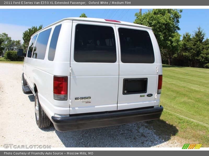 Oxford White / Medium Flint 2011 Ford E Series Van E350 XL Extended Passenger