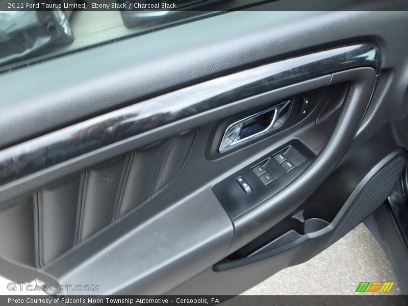 Ebony Black / Charcoal Black 2011 Ford Taurus Limited