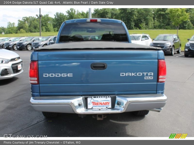 Atlantic Blue Pearl / Dark Slate Gray 2004 Dodge Dakota SLT Quad Cab 4x4
