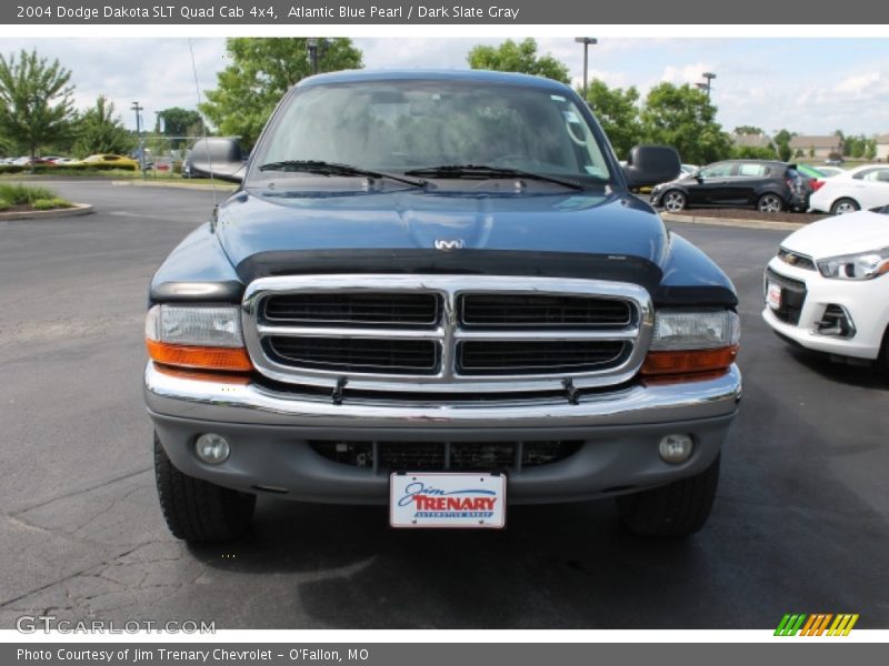 Atlantic Blue Pearl / Dark Slate Gray 2004 Dodge Dakota SLT Quad Cab 4x4