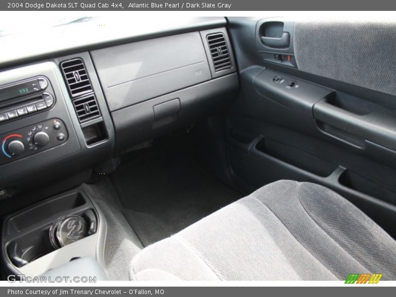 Atlantic Blue Pearl / Dark Slate Gray 2004 Dodge Dakota SLT Quad Cab 4x4