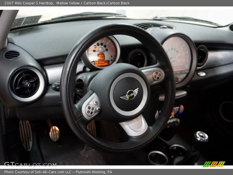 Mellow Yellow / Carbon Black/Carbon Black 2007 Mini Cooper S Hardtop