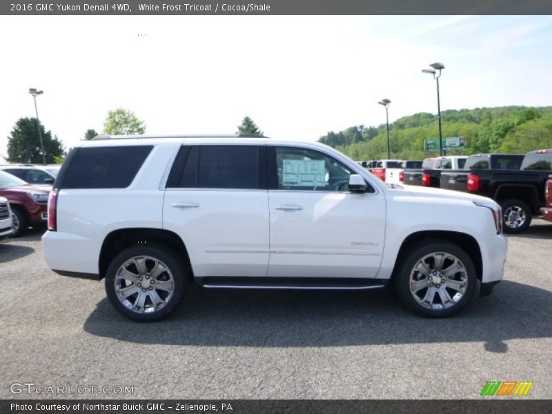 White Frost Tricoat / Cocoa/Shale 2016 GMC Yukon Denali 4WD