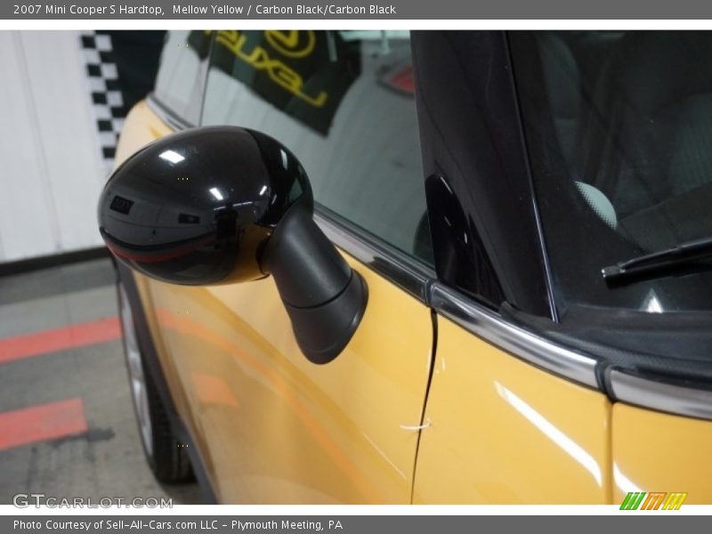 Mellow Yellow / Carbon Black/Carbon Black 2007 Mini Cooper S Hardtop