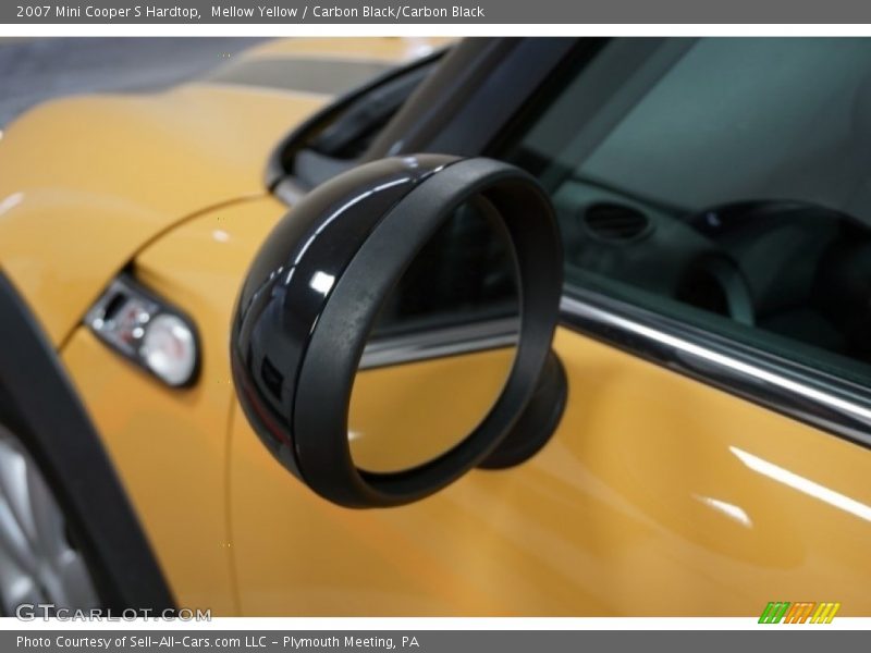 Mellow Yellow / Carbon Black/Carbon Black 2007 Mini Cooper S Hardtop