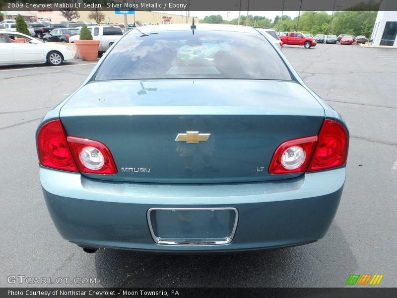 Silver Moss Metallic / Ebony 2009 Chevrolet Malibu LT Sedan