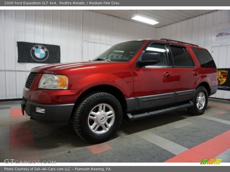 Redfire Metallic / Medium Flint Grey 2006 Ford Expedition XLT 4x4