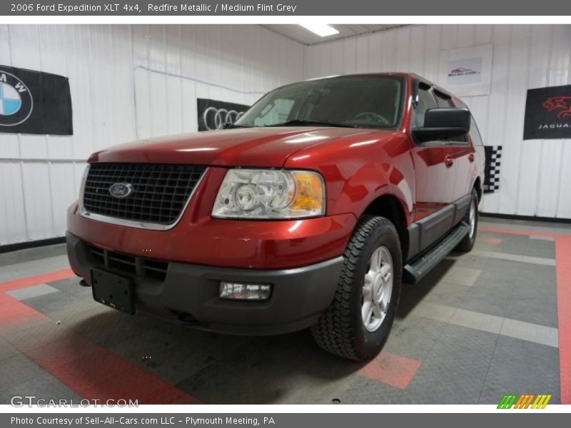 Redfire Metallic / Medium Flint Grey 2006 Ford Expedition XLT 4x4