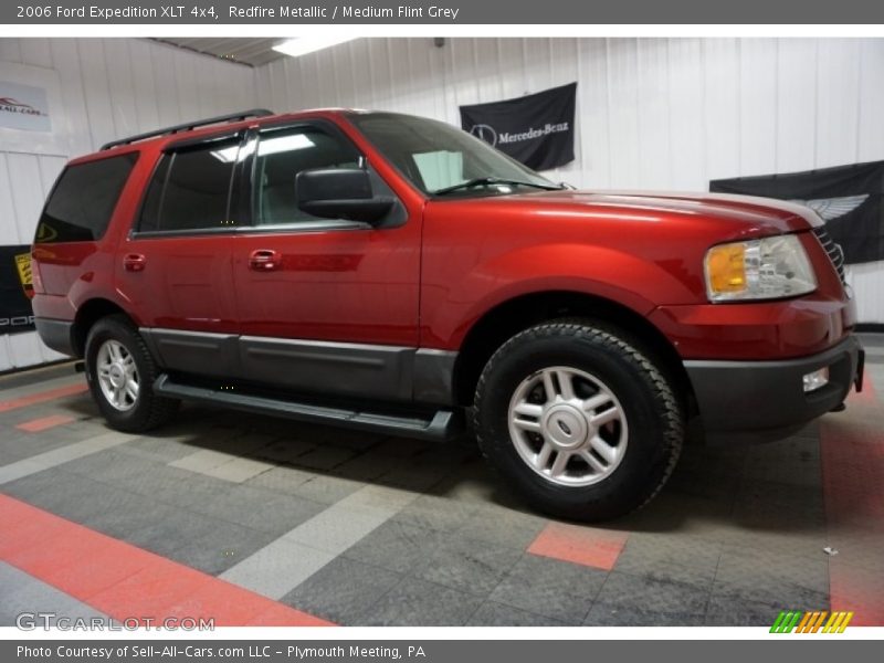 Redfire Metallic / Medium Flint Grey 2006 Ford Expedition XLT 4x4