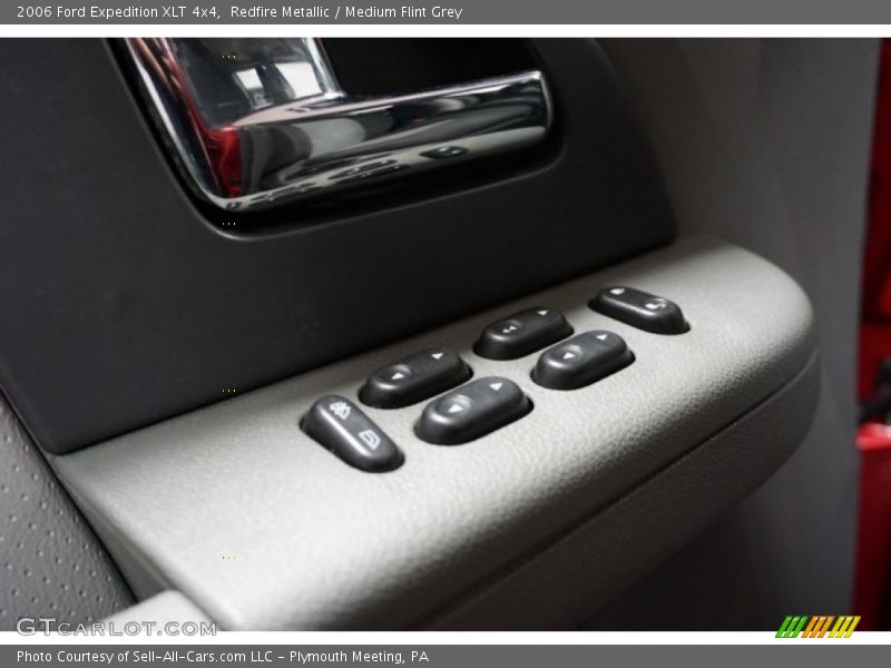 Redfire Metallic / Medium Flint Grey 2006 Ford Expedition XLT 4x4