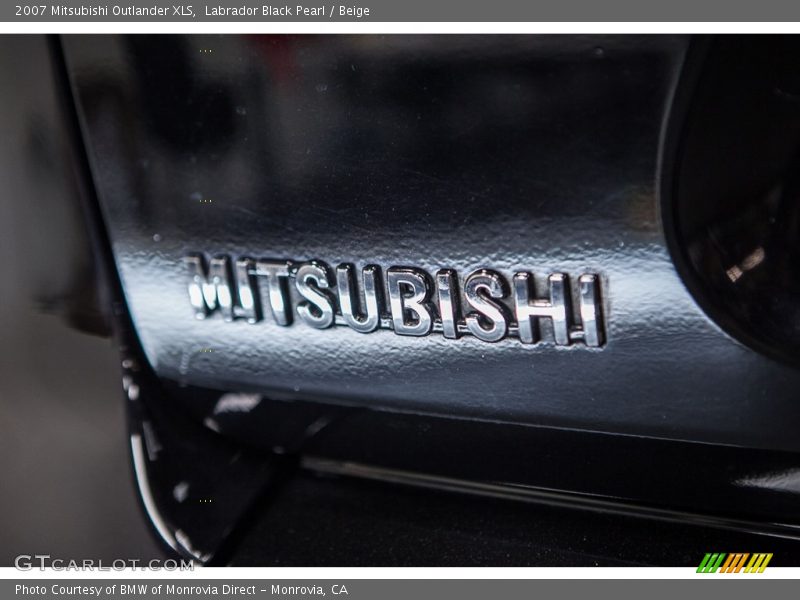 Labrador Black Pearl / Beige 2007 Mitsubishi Outlander XLS