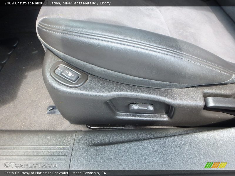 Silver Moss Metallic / Ebony 2009 Chevrolet Malibu LT Sedan