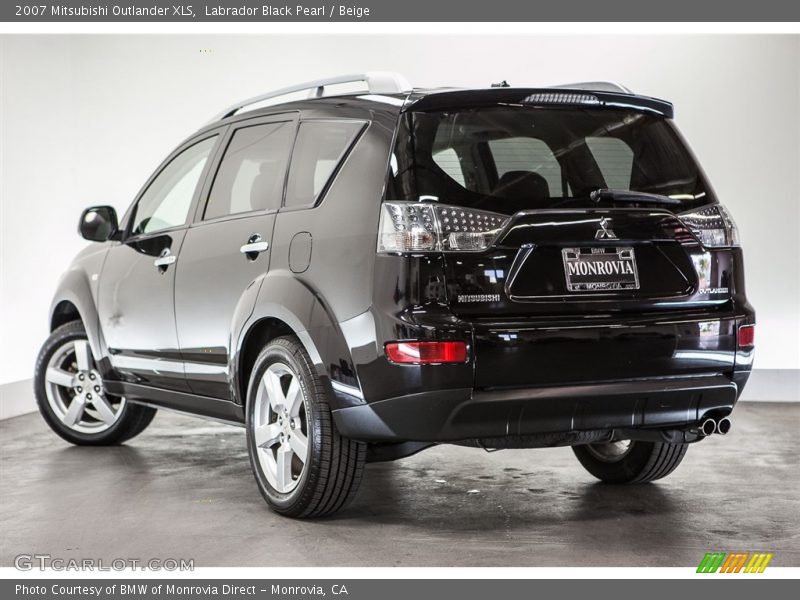 Labrador Black Pearl / Beige 2007 Mitsubishi Outlander XLS