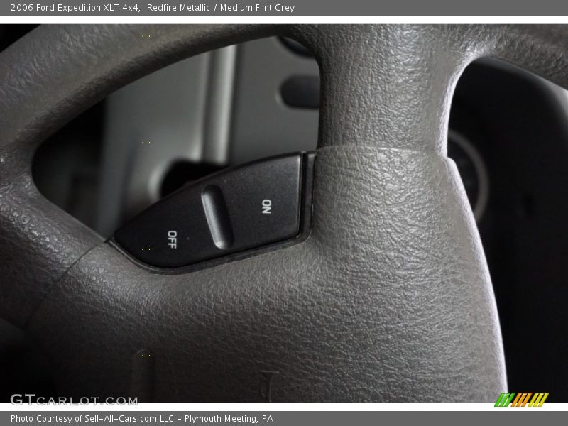 Redfire Metallic / Medium Flint Grey 2006 Ford Expedition XLT 4x4