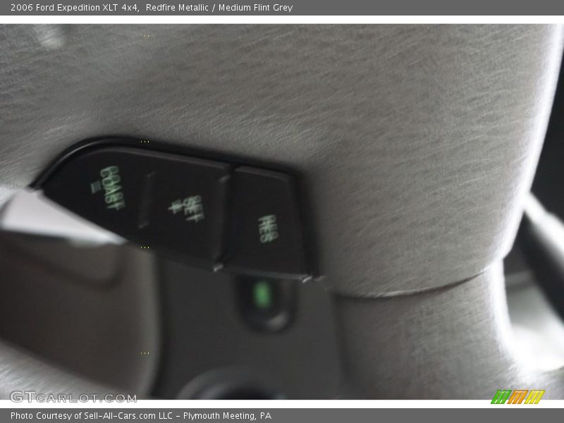 Redfire Metallic / Medium Flint Grey 2006 Ford Expedition XLT 4x4