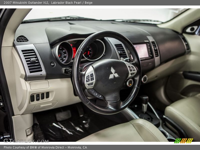 Labrador Black Pearl / Beige 2007 Mitsubishi Outlander XLS