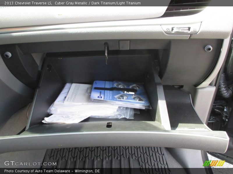 Cyber Gray Metallic / Dark Titanium/Light Titanium 2013 Chevrolet Traverse LS
