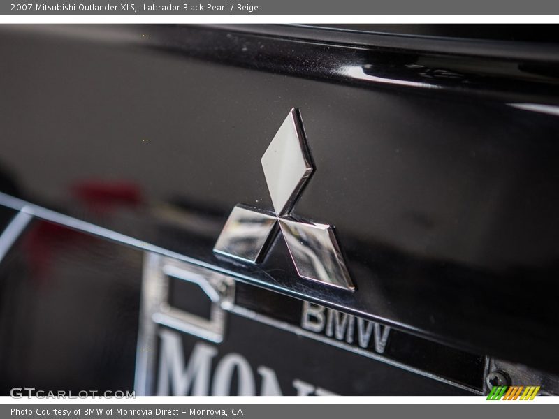 Labrador Black Pearl / Beige 2007 Mitsubishi Outlander XLS