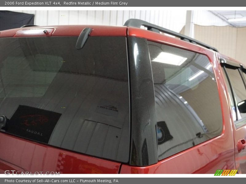 Redfire Metallic / Medium Flint Grey 2006 Ford Expedition XLT 4x4