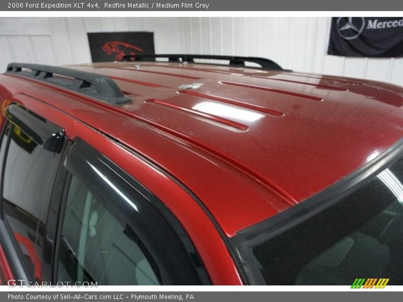 Redfire Metallic / Medium Flint Grey 2006 Ford Expedition XLT 4x4