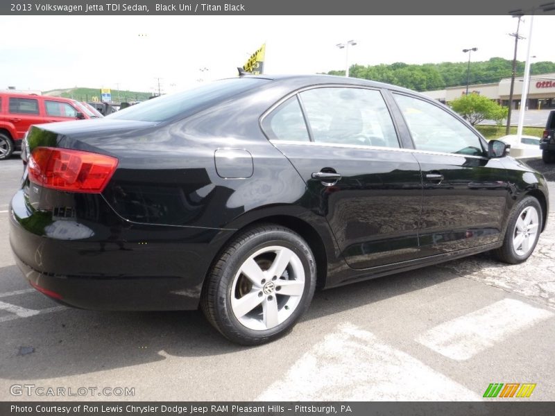Black Uni / Titan Black 2013 Volkswagen Jetta TDI Sedan
