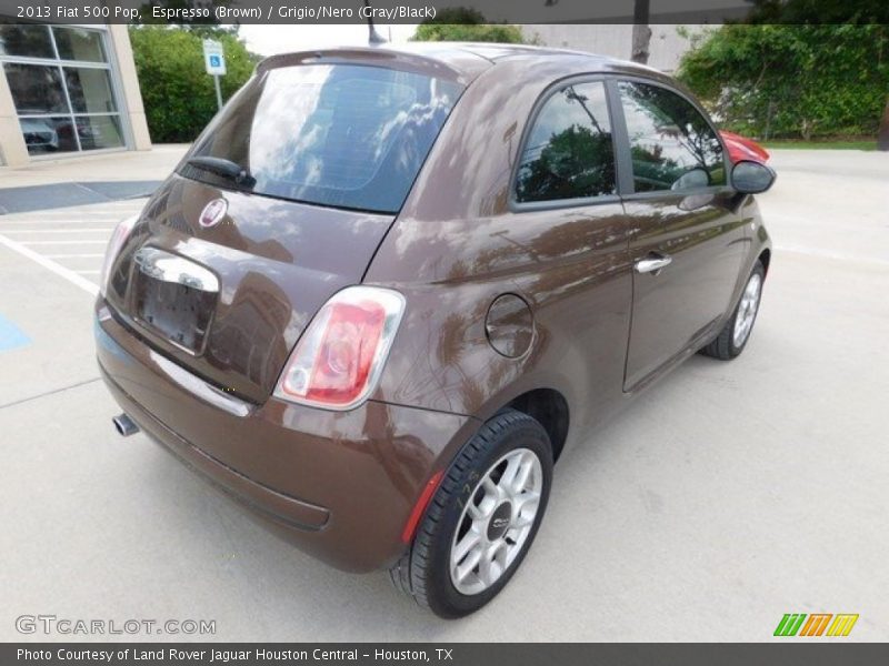 Espresso (Brown) / Grigio/Nero (Gray/Black) 2013 Fiat 500 Pop