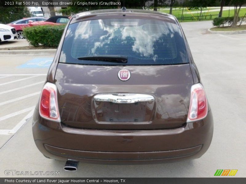 Espresso (Brown) / Grigio/Nero (Gray/Black) 2013 Fiat 500 Pop