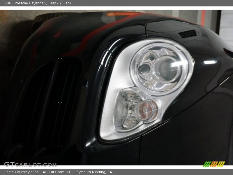 Black / Black 2005 Porsche Cayenne S