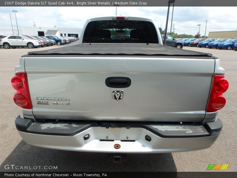 Bright Silver Metallic / Medium Slate Gray 2007 Dodge Dakota SLT Quad Cab 4x4