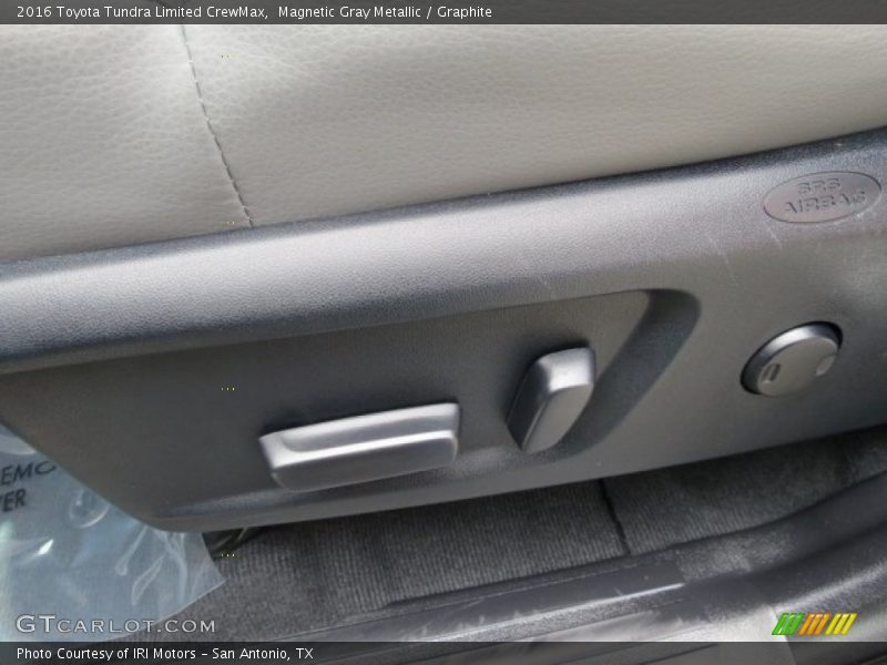 Magnetic Gray Metallic / Graphite 2016 Toyota Tundra Limited CrewMax