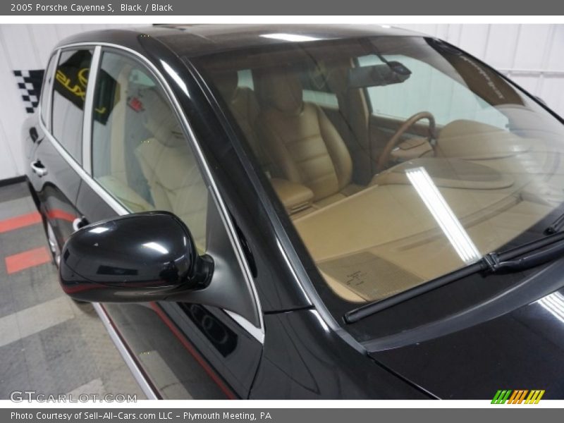 Black / Black 2005 Porsche Cayenne S