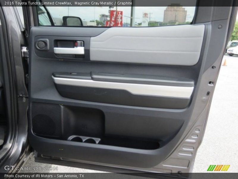Magnetic Gray Metallic / Graphite 2016 Toyota Tundra Limited CrewMax
