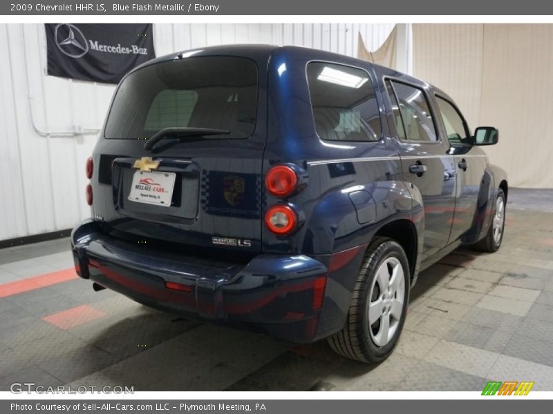 Blue Flash Metallic / Ebony 2009 Chevrolet HHR LS