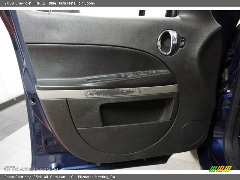 Blue Flash Metallic / Ebony 2009 Chevrolet HHR LS