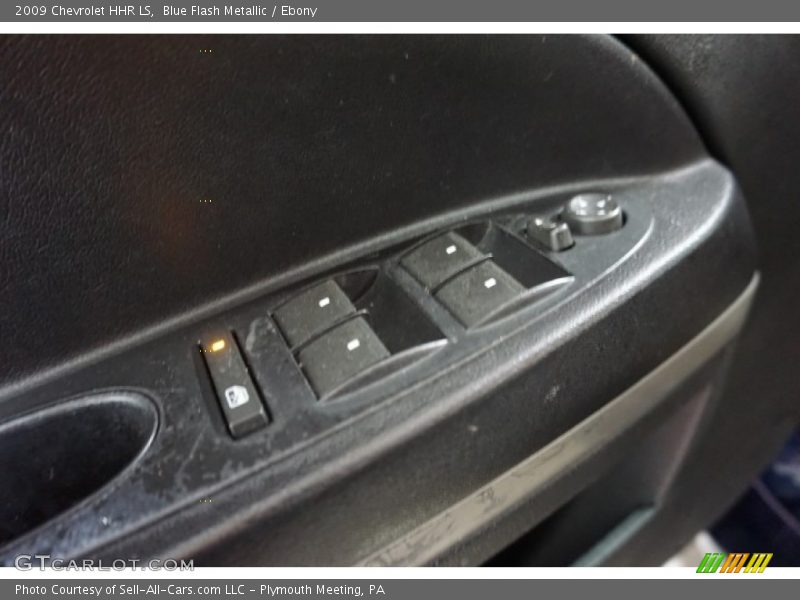 Blue Flash Metallic / Ebony 2009 Chevrolet HHR LS