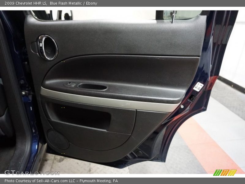 Blue Flash Metallic / Ebony 2009 Chevrolet HHR LS