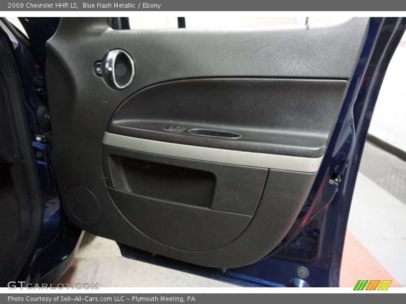 Blue Flash Metallic / Ebony 2009 Chevrolet HHR LS